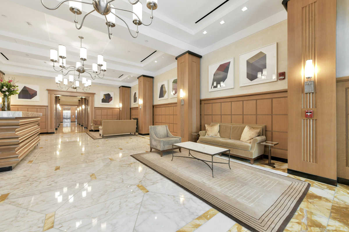 400 Stuart Street, Unit 18C, Boston, MA 02116