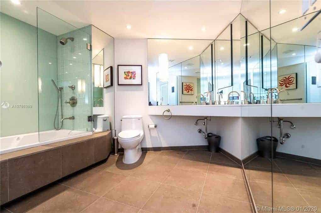 720 NE 69th Street Apt 22n Miami FL 33138