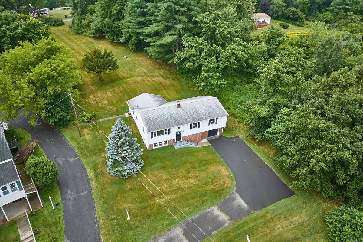East Longmeadow MA 01028