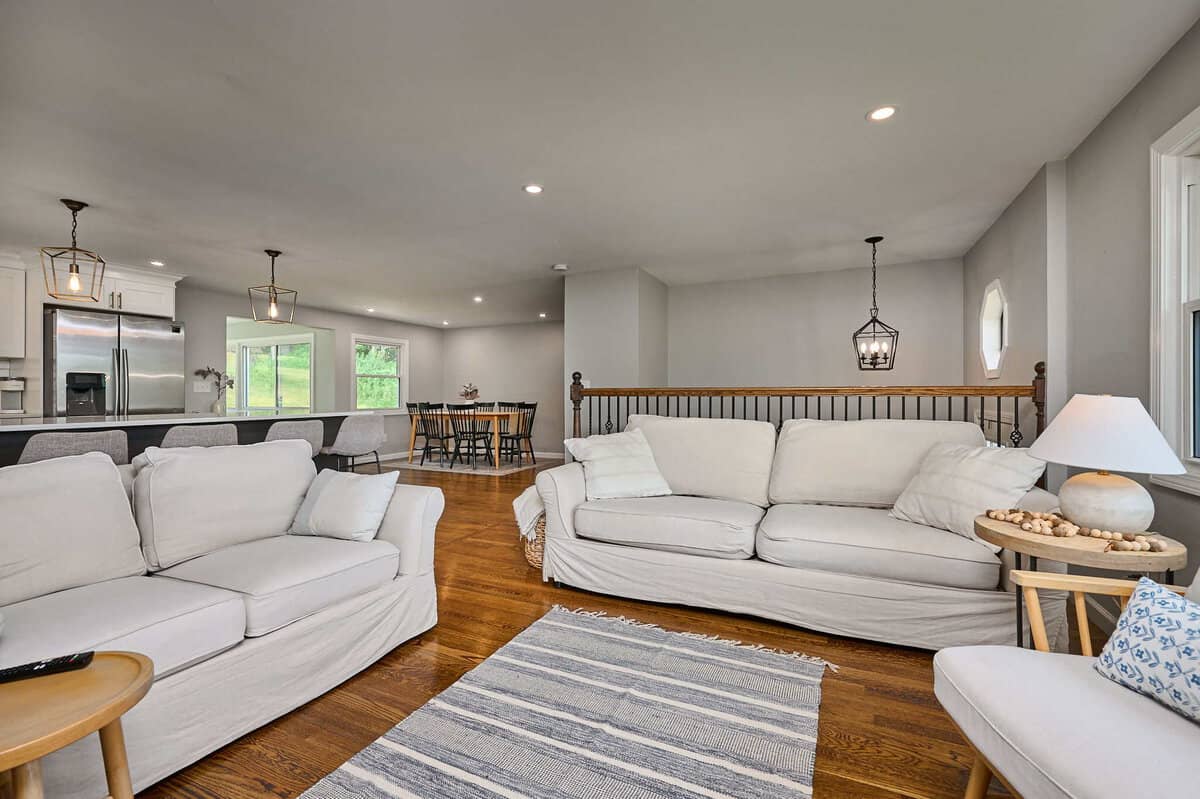 East Longmeadow MA 01028