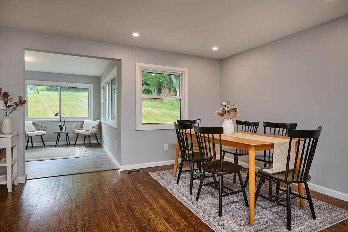 East Longmeadow MA 01028