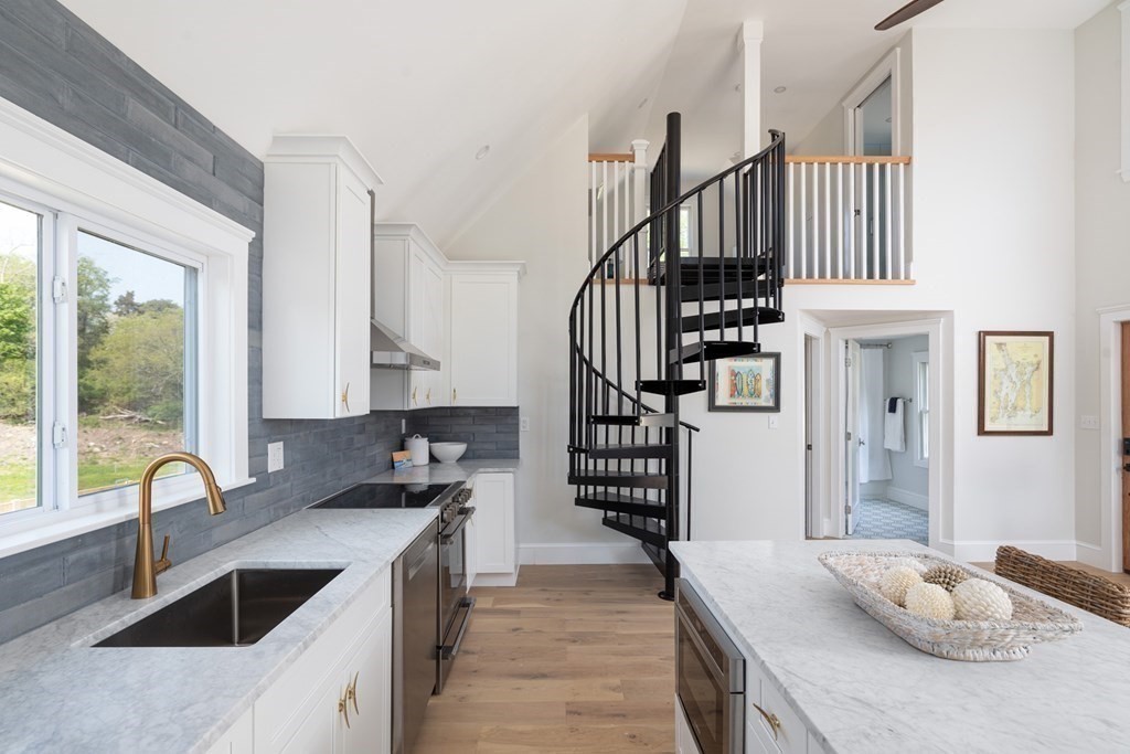 232 Tonset Orleans MA 02653