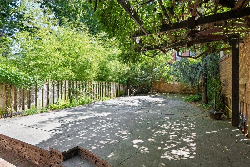 166 Amity Street Brooklyn NY 11201