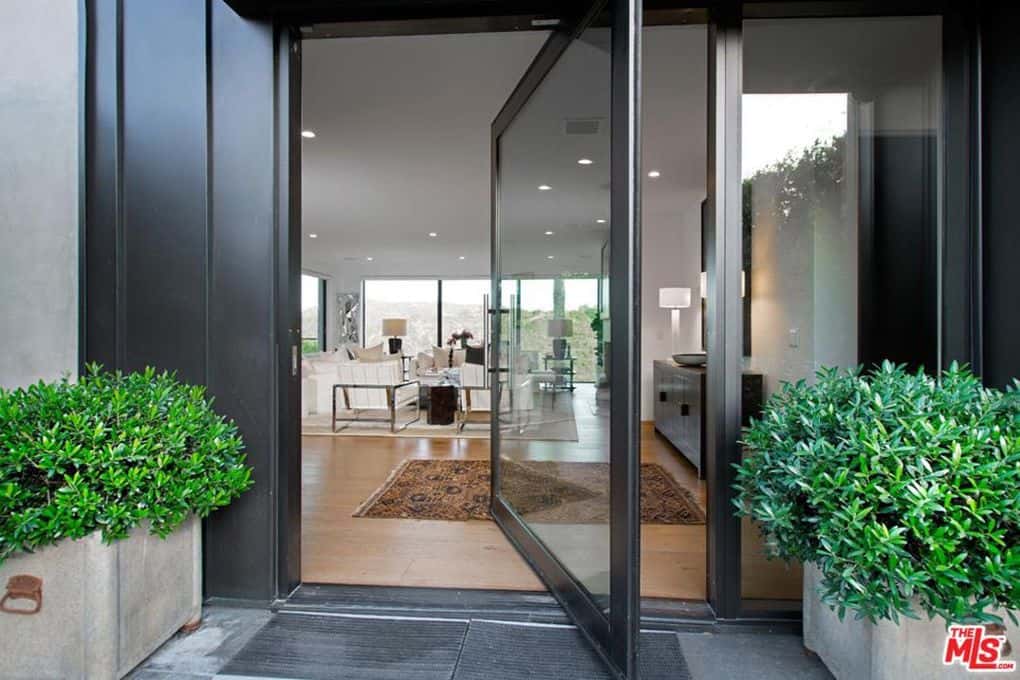 1552 Bel Air Road Los Angeles CA 90077