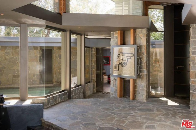 Bel Air CA 90077