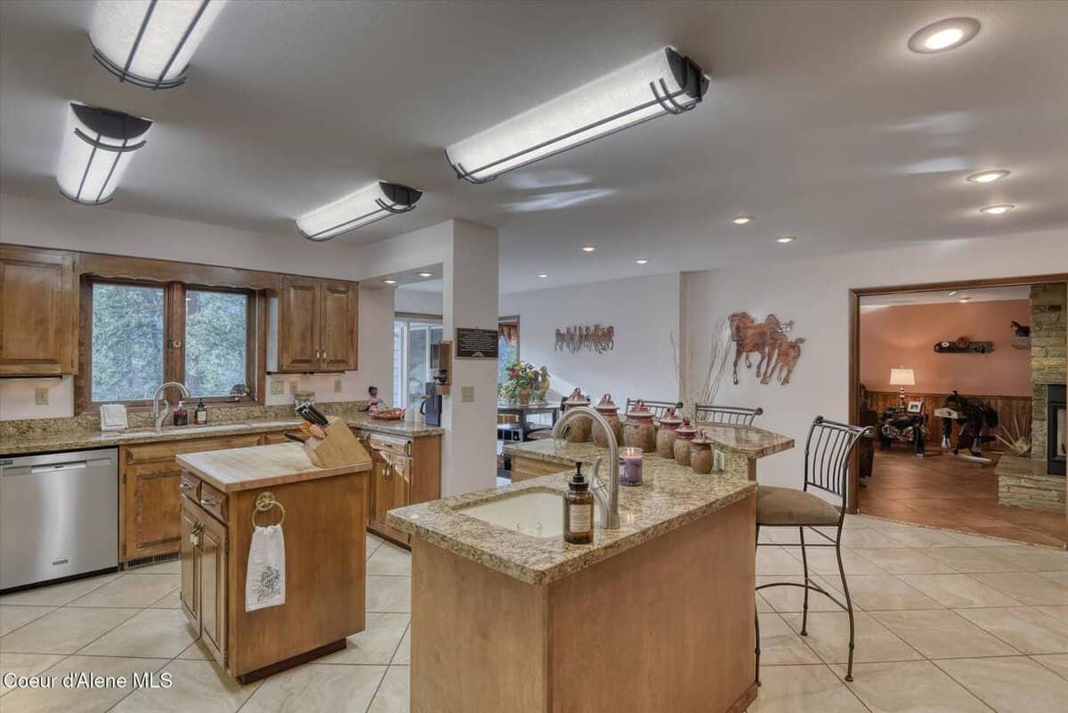 2885 S Folsom Ridge Road Coeur dAlene ID 83814