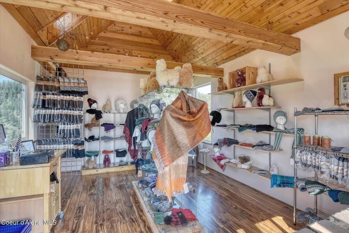 2885 S Folsom Ridge Road Coeur dAlene ID 83814
