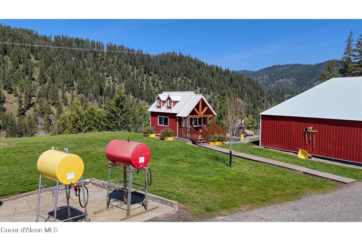 2885 S Folsom Ridge Road Coeur dAlene ID 83814