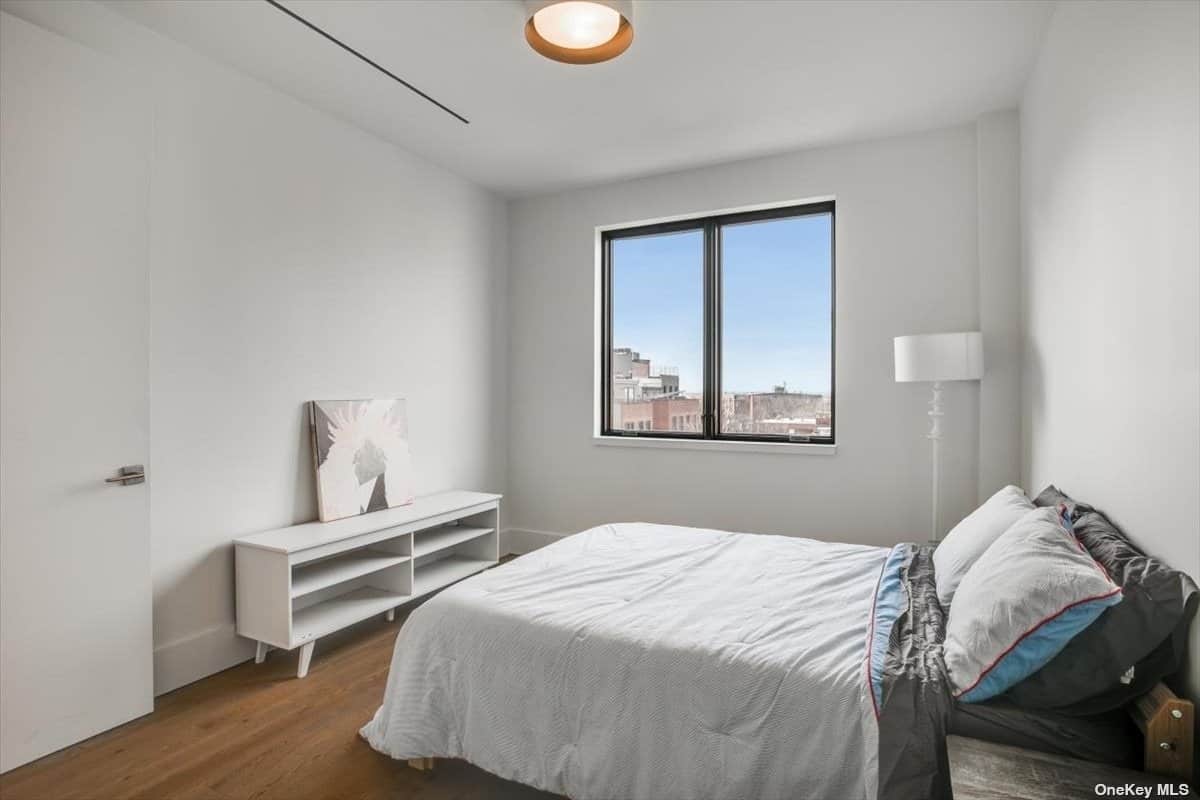 430 Van Brunt Street Red Hook NY 11231