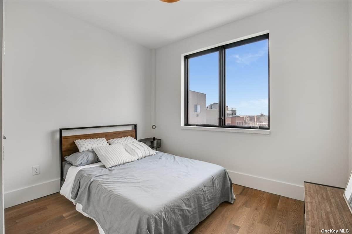 430 Van Brunt Street Red Hook NY 11231