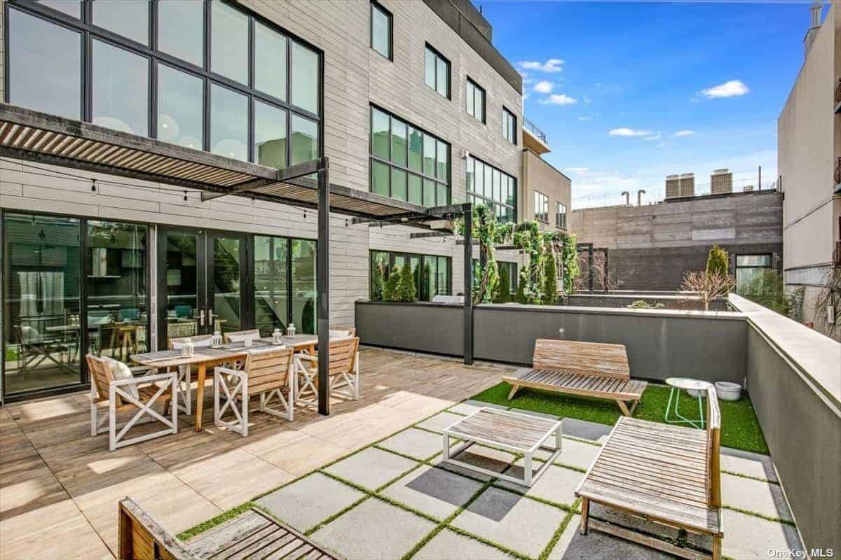 430 Van Brunt Street Red Hook NY 11231