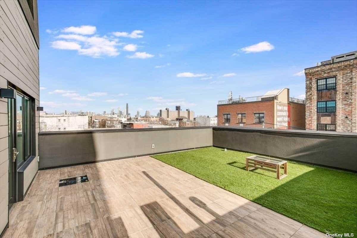 430 Van Brunt Street Red Hook NY 11231