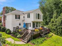 24 Cross Bow Lane North Andover MA 01845