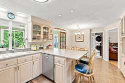 24 Cross Bow Lane North Andover MA 01845