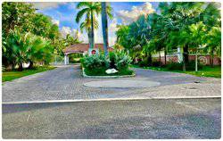 Venice Bay Townhouse For Sale New Providence Paradise Island BS