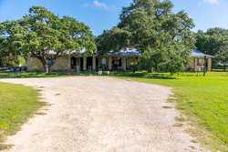 117 Creek 326 Kenedy TX 78119