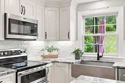 207 French Farm Road North Andover MA 01867