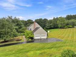 207 French Farm Road North Andover MA 01867