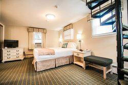 657 West Main Street Hyannis MA 02601