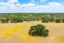 2774 County Road 320 Floresville TX 78114