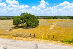 2774 County Road 320 Floresville TX 78114