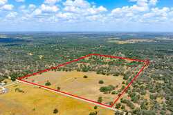 2774 County Road 320 Floresville TX 78114
