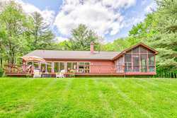 11 Quiet Knoll Stockbridge MA 01262