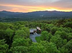 811 Bear Creek Lane Waterbury VT 05677