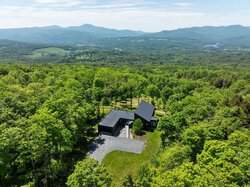811 Bear Creek Lane Waterbury VT 05677
