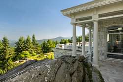 189 Upper Springs Road Stowe VT 05672