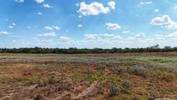 2338 Cr 252 Stockdale TX 78160