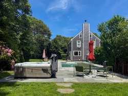 15 Puritan Drive Oak Bluffs MA 02557