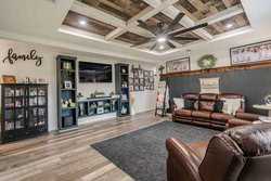 11089 Alt 90 Seguin TX 78155