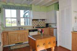 3 Wamsutta Dartmouth Ma 02748 Dartmouth MA 02748