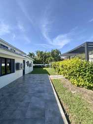 Portland Boulevard New Providence Paradise Island BS