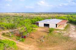 6888 Old Luling Road Seguin TX