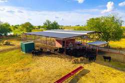 3301 Cr 424 Taylor TX 76574