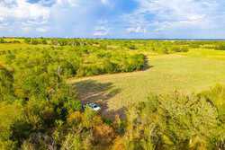 3301 Cr 424 Taylor TX 76574