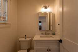 Oak Bluffs MA 02557