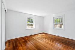 8 Captain's Lane Mattapoisett MA 02739