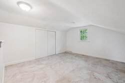 8 Captain's Lane Mattapoisett MA 02739