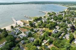8 Captain's Lane Mattapoisett MA 02739
