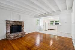 8 Captain's Lane Mattapoisett MA 02739