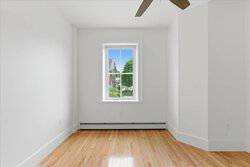 Hallowell ME