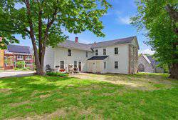 Hallowell ME