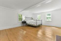 10 Reiling Pond Road Lincoln MA 01773