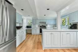 10 Reiling Pond Road Lincoln MA 01773