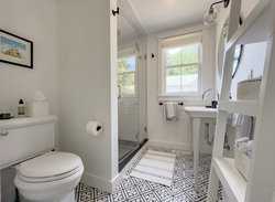 Vineyard Haven MA 02568