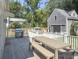 Vineyard Haven MA 02568