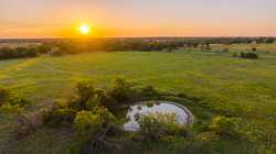 1173 Fm 1386 Luling TX 78648